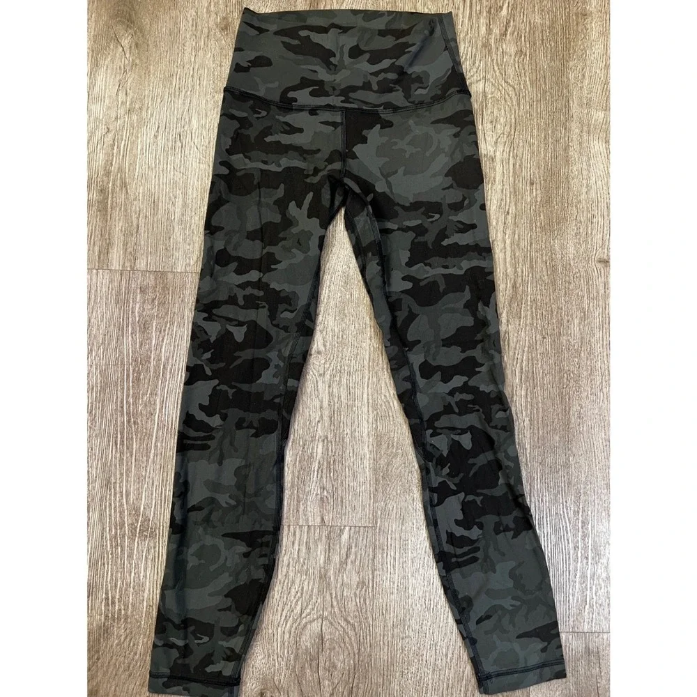 Lululemon Womens High Rise‎ Camo Leggings Green Black Size 4 25 Inch Inseam